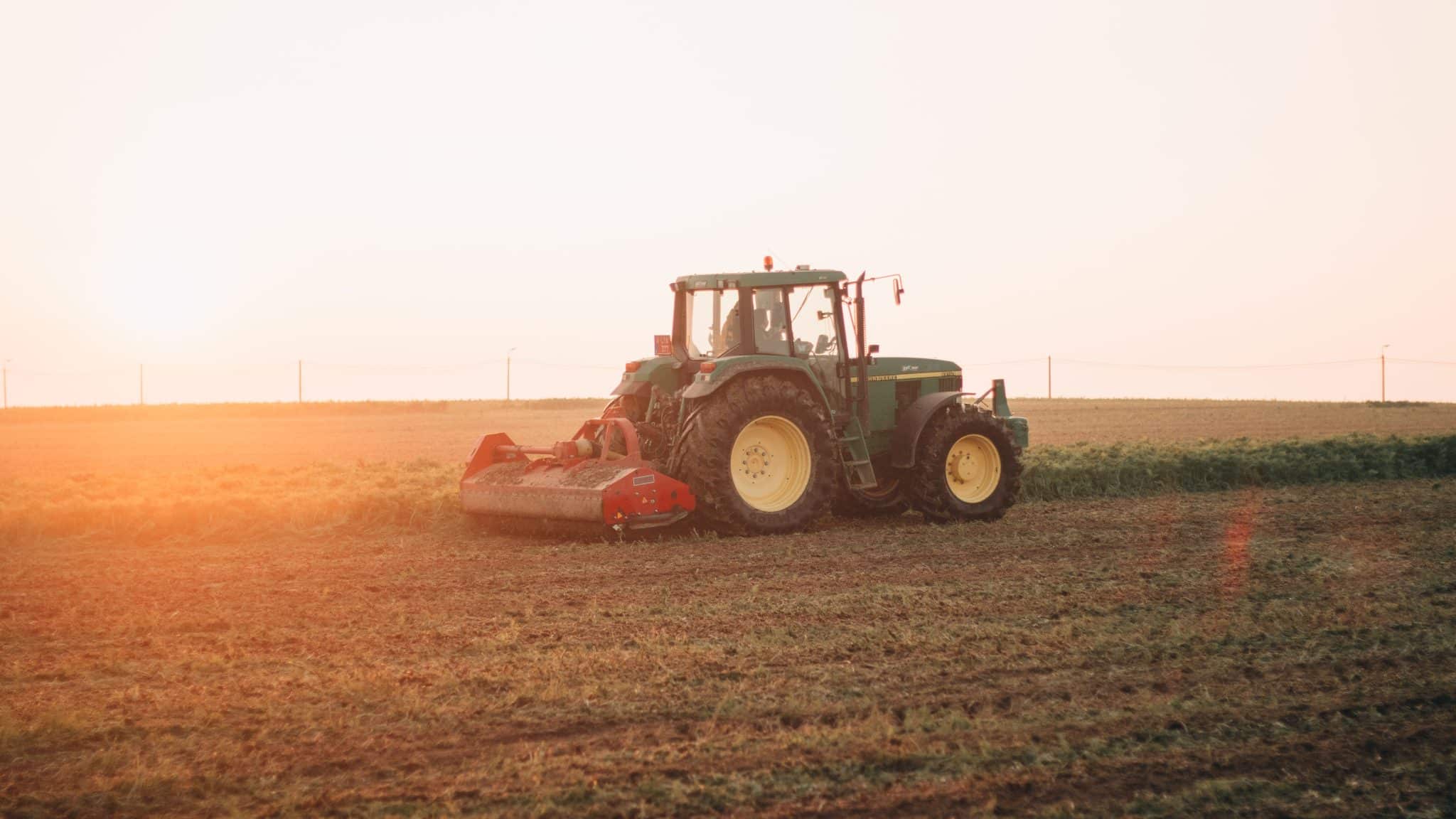 What Size Tractor Do I Need? A Comprehensive Guide for All Farm Acres ...